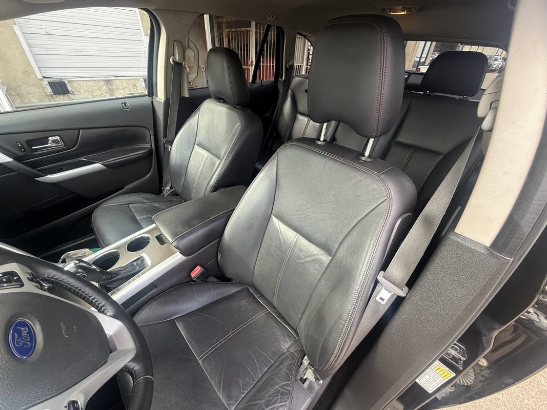 Used 2011 Ford Edge SEL w/ 202A Rapid Spec Order Code FWD image 12