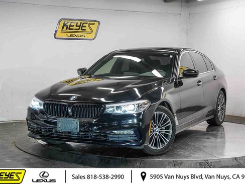 Used 2018 BMW 530i RWD image 1