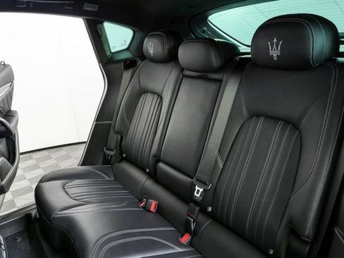 Certified 2022 Maserati Levante GT AWD/4WD image 21