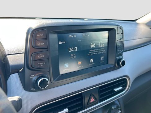 Used 2018 Hyundai Kona SE FWD image 14