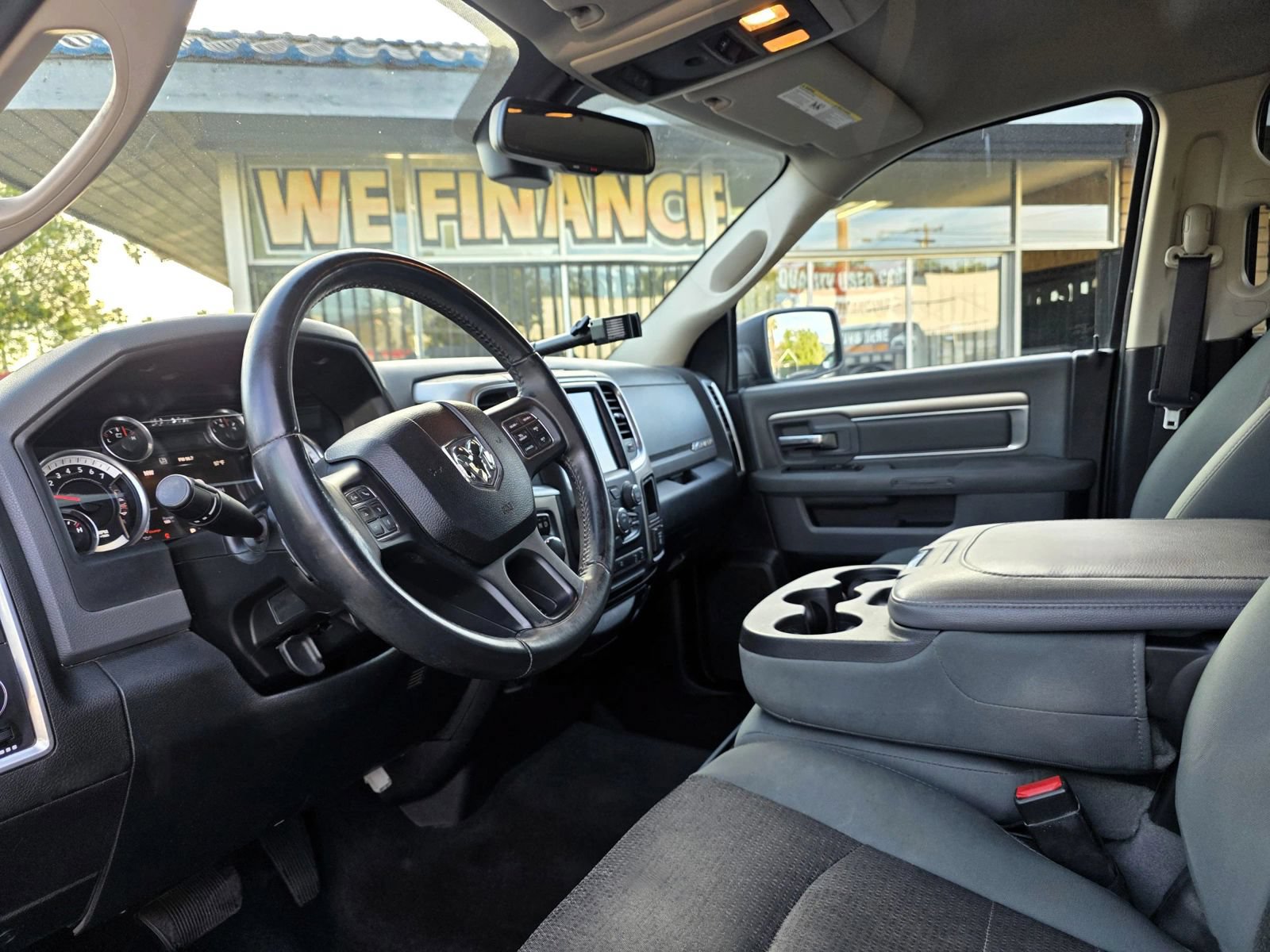 Used 2016 RAM 1500 Big Horn AWD/4WD image 4