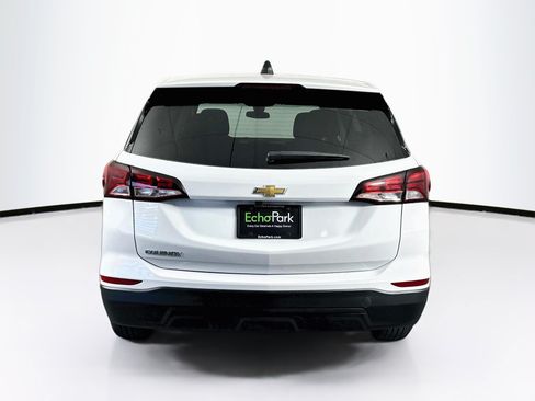 Used 2022 Chevrolet Equinox LS w/ LS Convenience Package FWD image 7