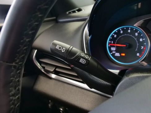 Used 2024 Chevrolet Traverse RS w/ LPO, Floor Liner Package image 32