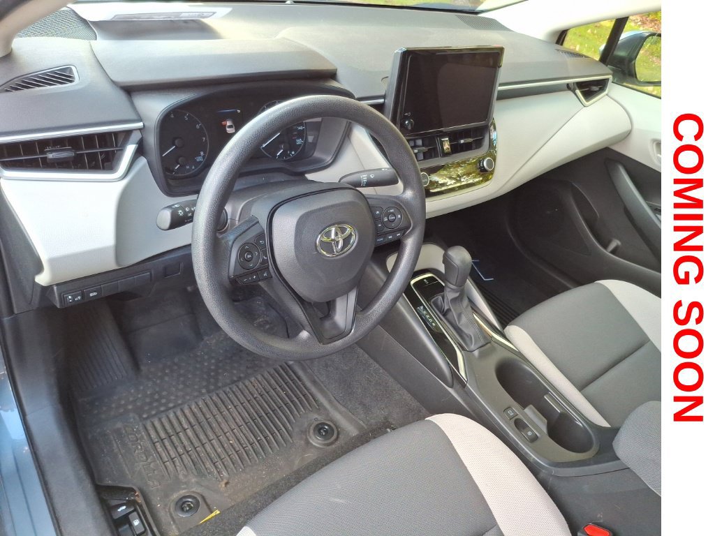 Used 2024 Toyota Corolla LE FWD image 12