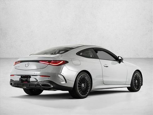 Used 2024 Mercedes-Benz CLE 300 4MATIC Coupe image 5