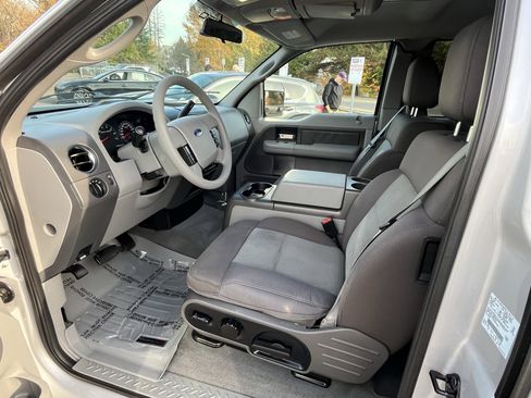 Used 2004 Ford F150 XLT image 10