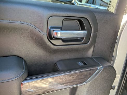 Used 2020 Chevrolet Silverado 1500 LTZ w/ LTZ Plus Package image 35