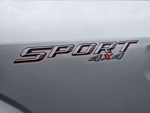 Used 2020 Ford F150 Lariat w/ Equipment Group 502A Luxury AWD/4WD image 15