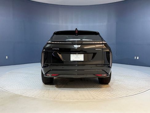 New 2026 Cadillac Lyriq Sport AWD/4WD image 10