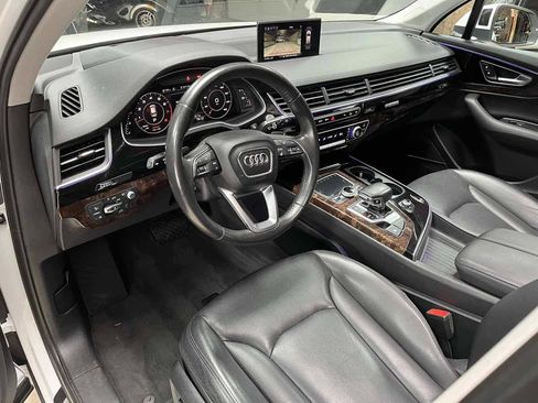 Used 2018 Audi Q7 3.0T Prestige w/ Prestige Package AWD/4WD image 23
