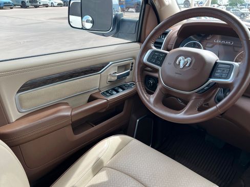 Used 2021 RAM 3500 Laramie AWD/4WD image 11