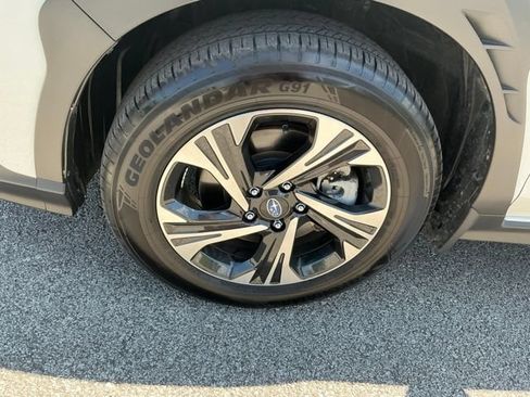 Certified 2024 Subaru Crosstrek 2.0i Premium AWD/4WD image 10