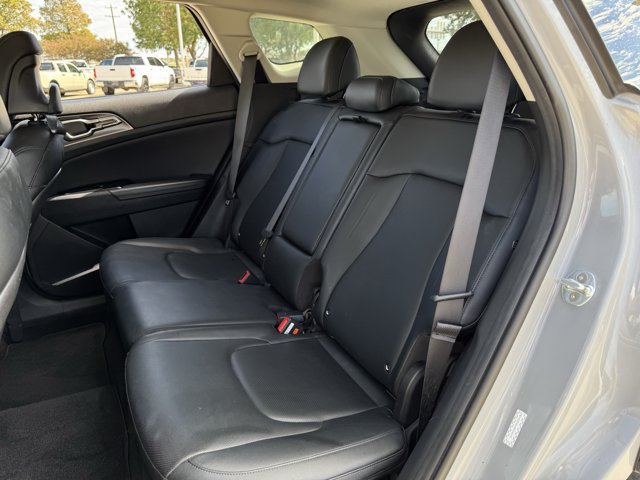 Used 2023 Kia Sportage SX FWD image 28