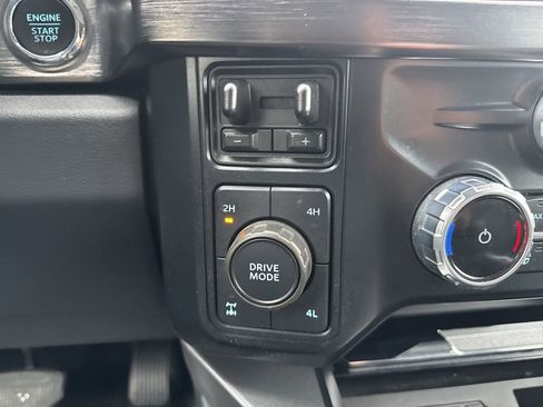 Certified 2023 Ford F350 Lariat w/ Lariat Ultimate Package image 32