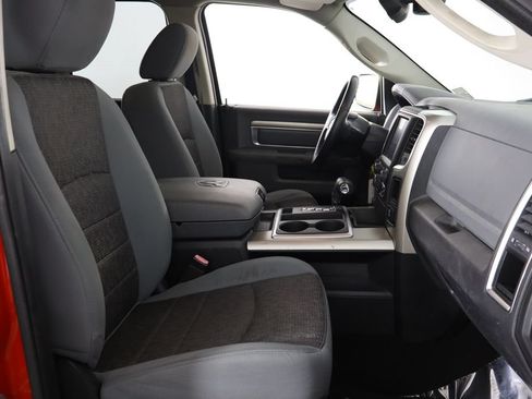 Used 2013 RAM 1500 Classic SLT RWD image 17
