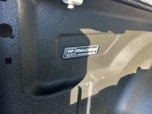 Used 2015 RAM 1500 Outdoorsman w/ Pittsburgh Penguins Edition image 13