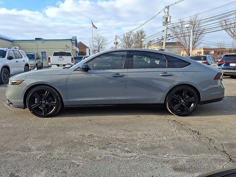 Certified 2023 Honda Accord Sport image 10