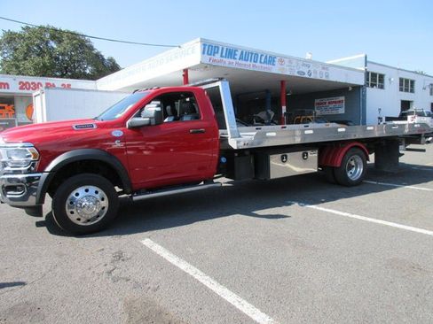 Used 2024 RAM 5500 Tradesman AWD/4WD image 3