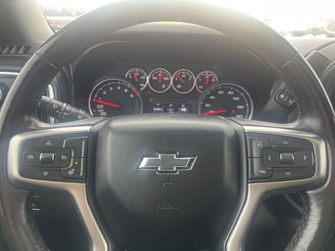 Used 2021 Chevrolet Silverado 1500 LT Trail Boss w/ Convenience Package II image 27