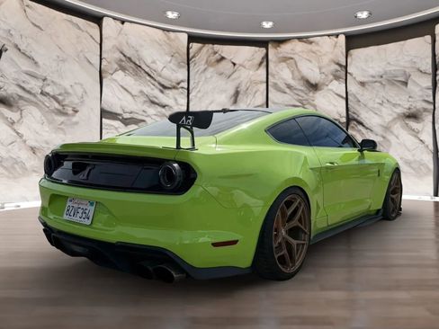 Used 2020 Ford Mustang Shelby GT500 w/ Technology Package image 62