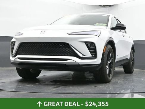 Used 2025 Buick Envista Sport Touring image 47