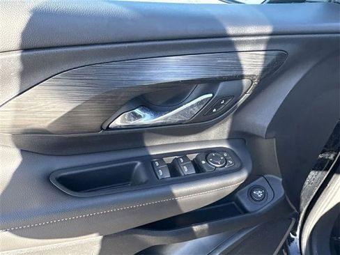 Certified 2023 GMC Terrain SLE w/ Driver Convenience Package image 22