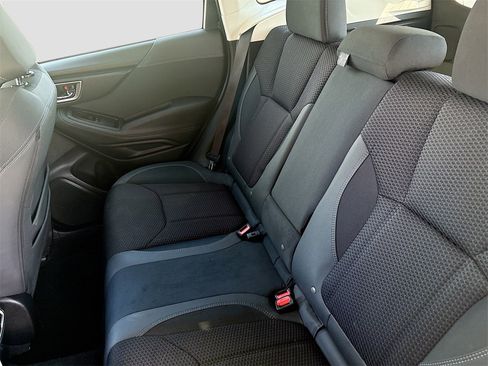 Used 2024 Subaru Forester Premium image 25