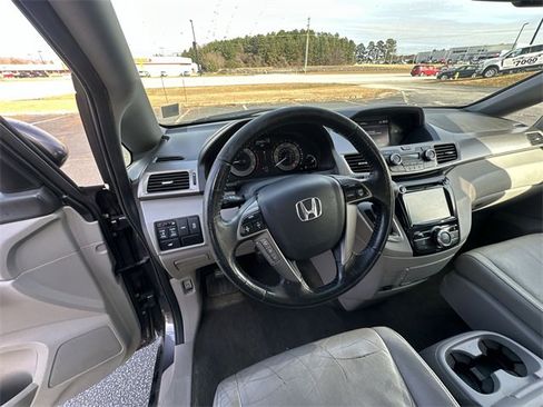 Used 2016 Honda Odyssey EX-L image 11
