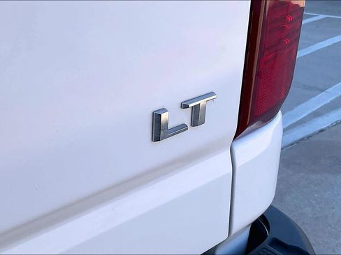 Used 2023 Chevrolet Silverado 2500 LT image 11