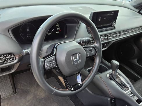 Used 2025 Honda HR-V Sport image 9