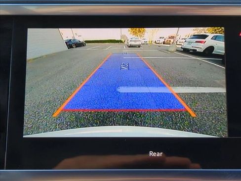 Certified 2025 Audi Q3 2.0T Premium w/ Convenience Package image 13