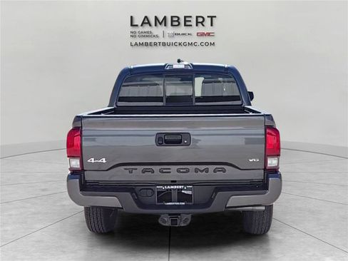 Used 2023 Toyota Tacoma SR AWD/4WD image 4