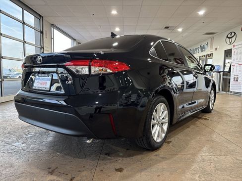 New 2026 Toyota Corolla LE image 2