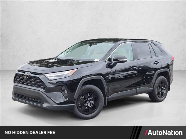 Used 2025 Toyota RAV4 LE FWD image 1