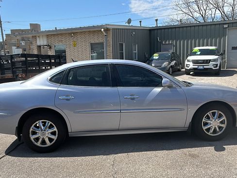 Used 2006 Buick LaCrosse CXL w/ Driver Confidence Package image 5