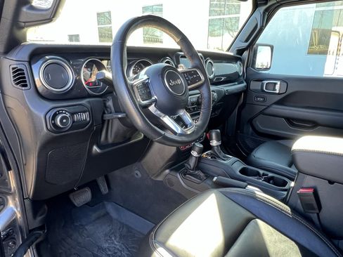 Used 2021 Jeep Wrangler Unlimited Rubicon w/ Dual Top Group image 17