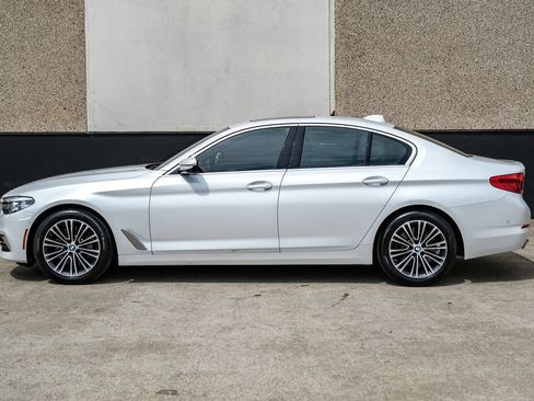 Used 2019 BMW 540i xDrive AWD/4WD image 9