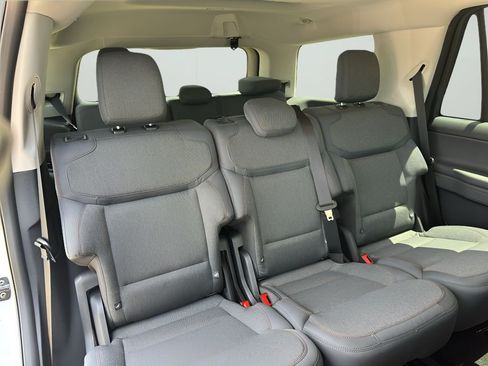 New 2025 Ford Expedition Active AWD/4WD image 30