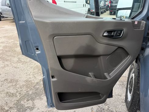 Used 2020 Ford Transit 250 148 High Roof Extended RWD image 11