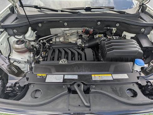 Used 2021 Volkswagen Atlas SEL AWD/4WD image 25