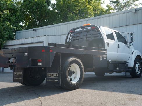 Used 2015 Ford F650 2WD Crew Cab Super Duty image 10