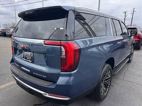 New 2026 GMC Yukon XL Elevation image 11