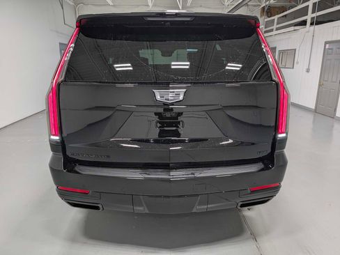 New 2026 Cadillac Escalade Platinum Sport w/ LPO, ONYX Package image 8