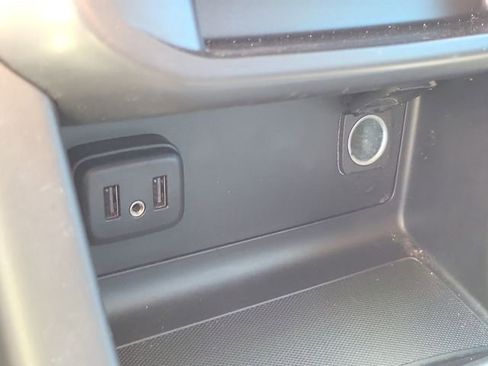 Used 2021 Chevrolet Colorado LT w/ Safety Package image 27