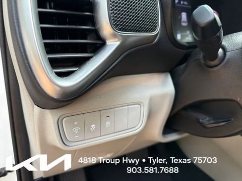 Certified 2024 Kia Soul LX w/ Option Group 015 FWD image 14