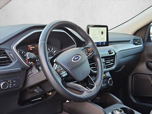 Used 2022 Ford Escape SE w/ Convenience Package FWD image 9