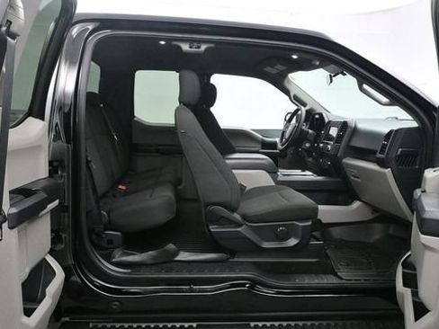 Used 2018 Ford F150 XL w/ Equipment Group 101A Mid AWD/4WD image 11