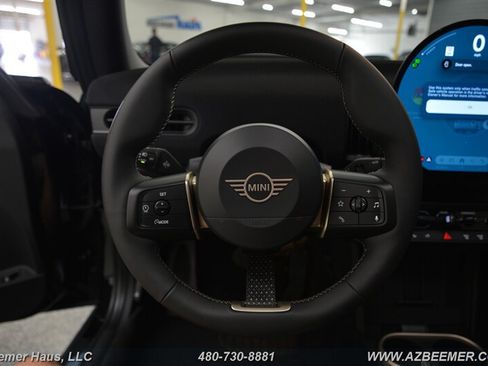 Used 2026 MINI Cooper 2-Door Hardtop FWD image 25