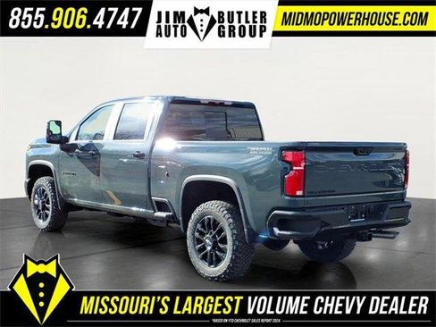New 2026 Chevrolet Silverado 3500 LT w/ Trail Boss Package image 4