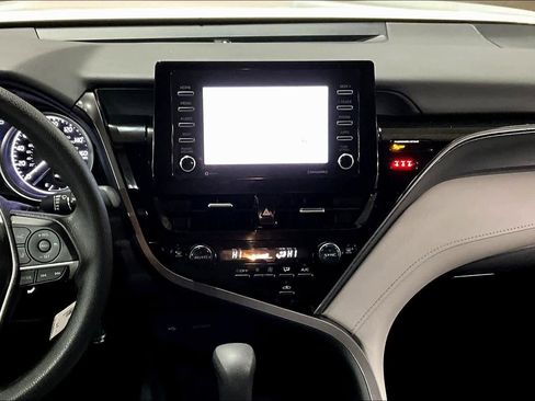 Certified 2023 Toyota Camry LE image 6